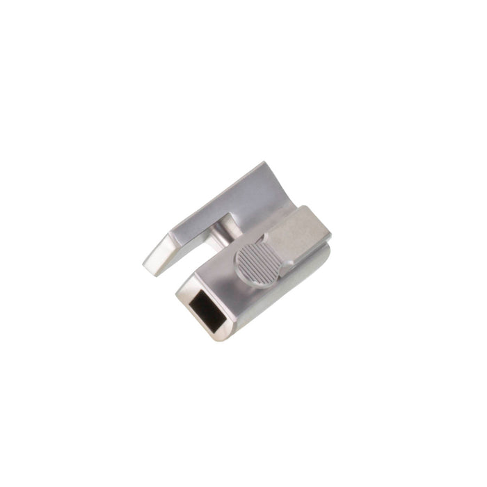 Non-Tilting Blade Clamp